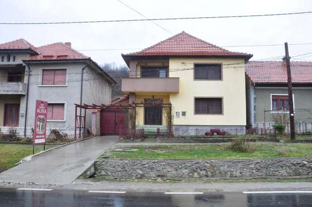 Гостевой дом Casa de vacanța Alina Ешелница-101